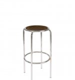RINGO_hocker_front34_L.jpg